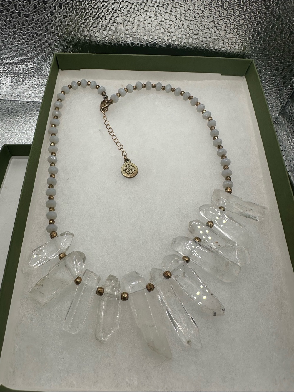 John Medeiros Raw Quartz Crystal Point Bib Statement Necklace Signed JM - Picture 5 of 10